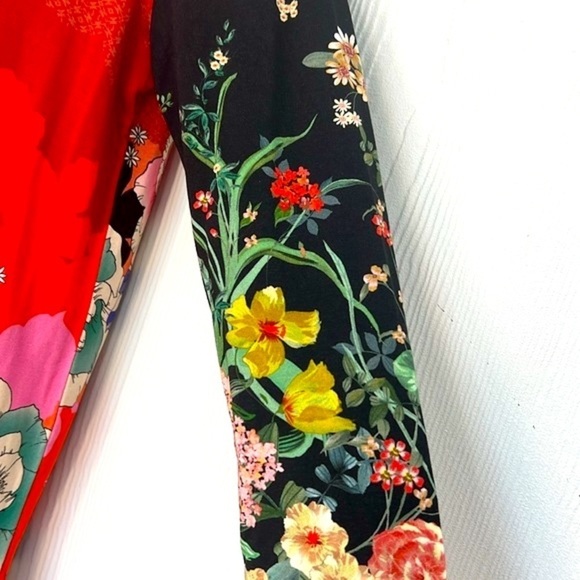 Johnny Was - NWT Tura Multi Colored Floral Lightweight Henley 3/4 Sleeves SZ XS - Picture 8 of 15